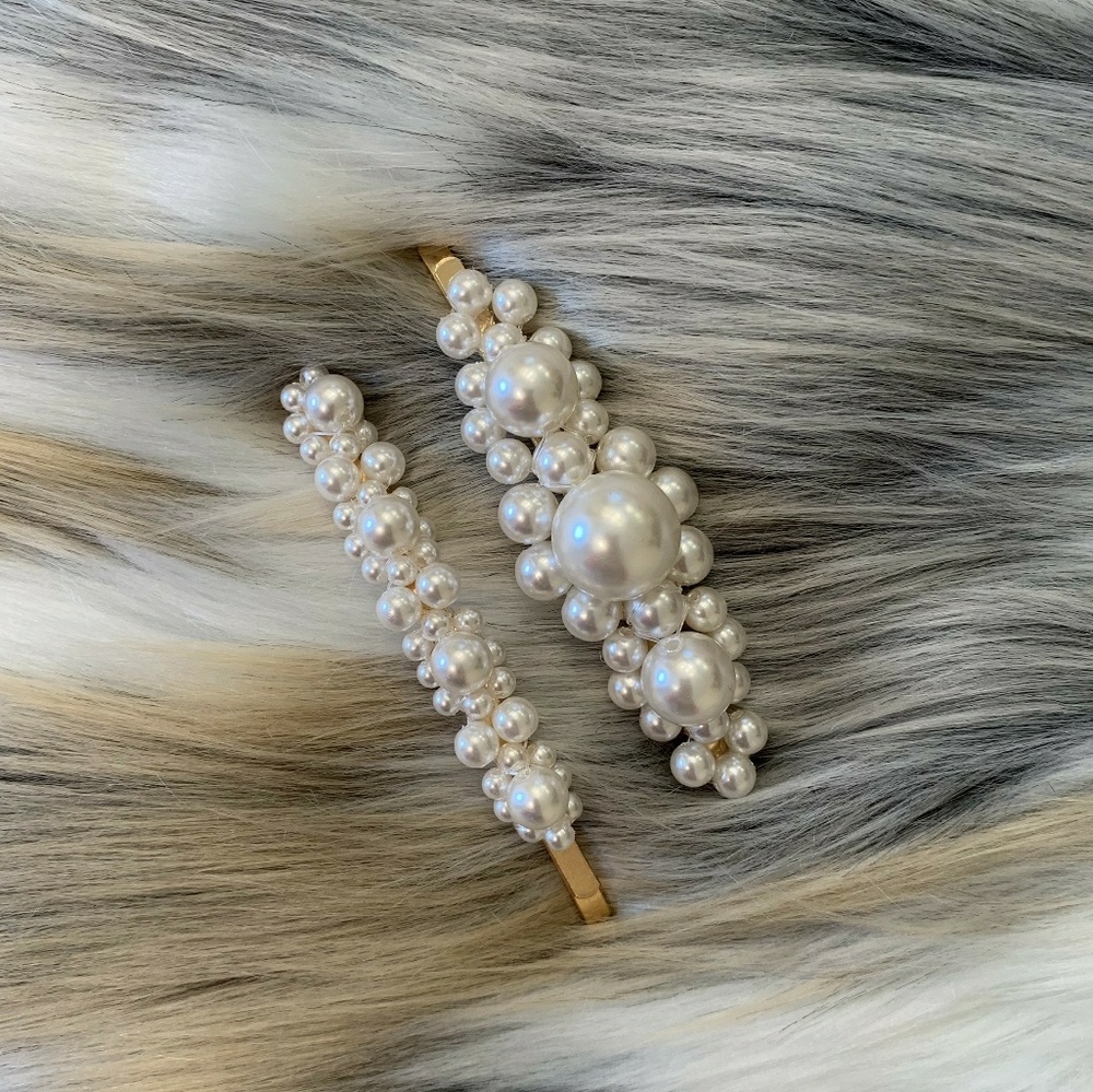 Pearl Clips